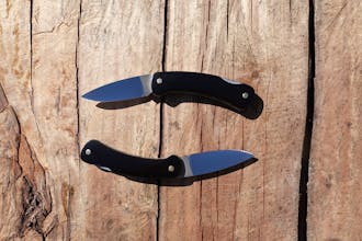 MOMO-THE FOLDING KNIFE WITH A BACK LOCK gallery image