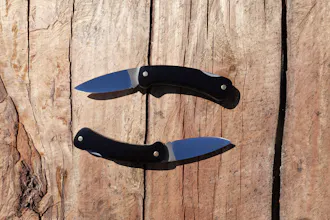 MOMO-THE FOLDING KNIFE WITH A BACK LOCK gallery image