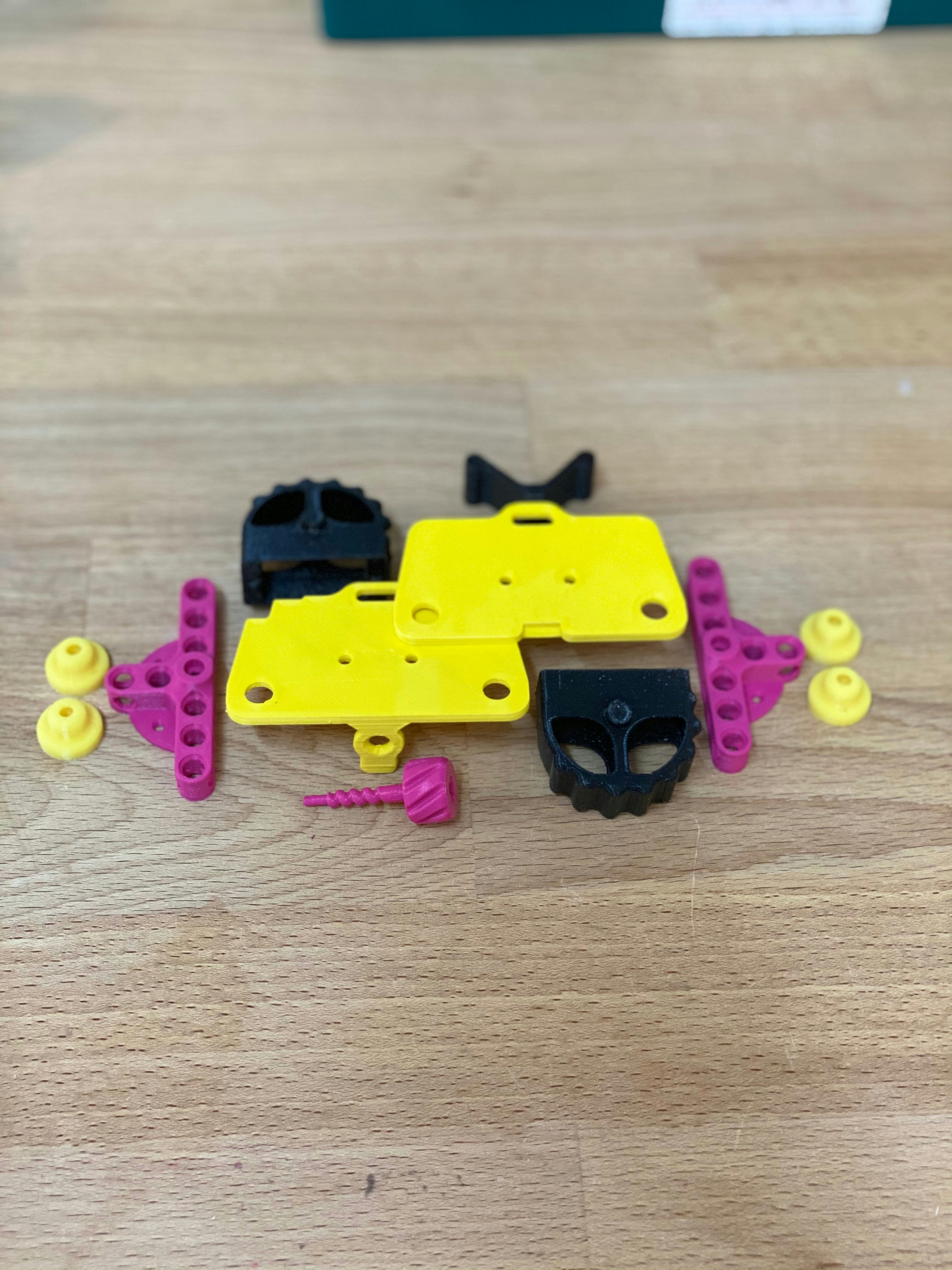 Bakiwi gallery image