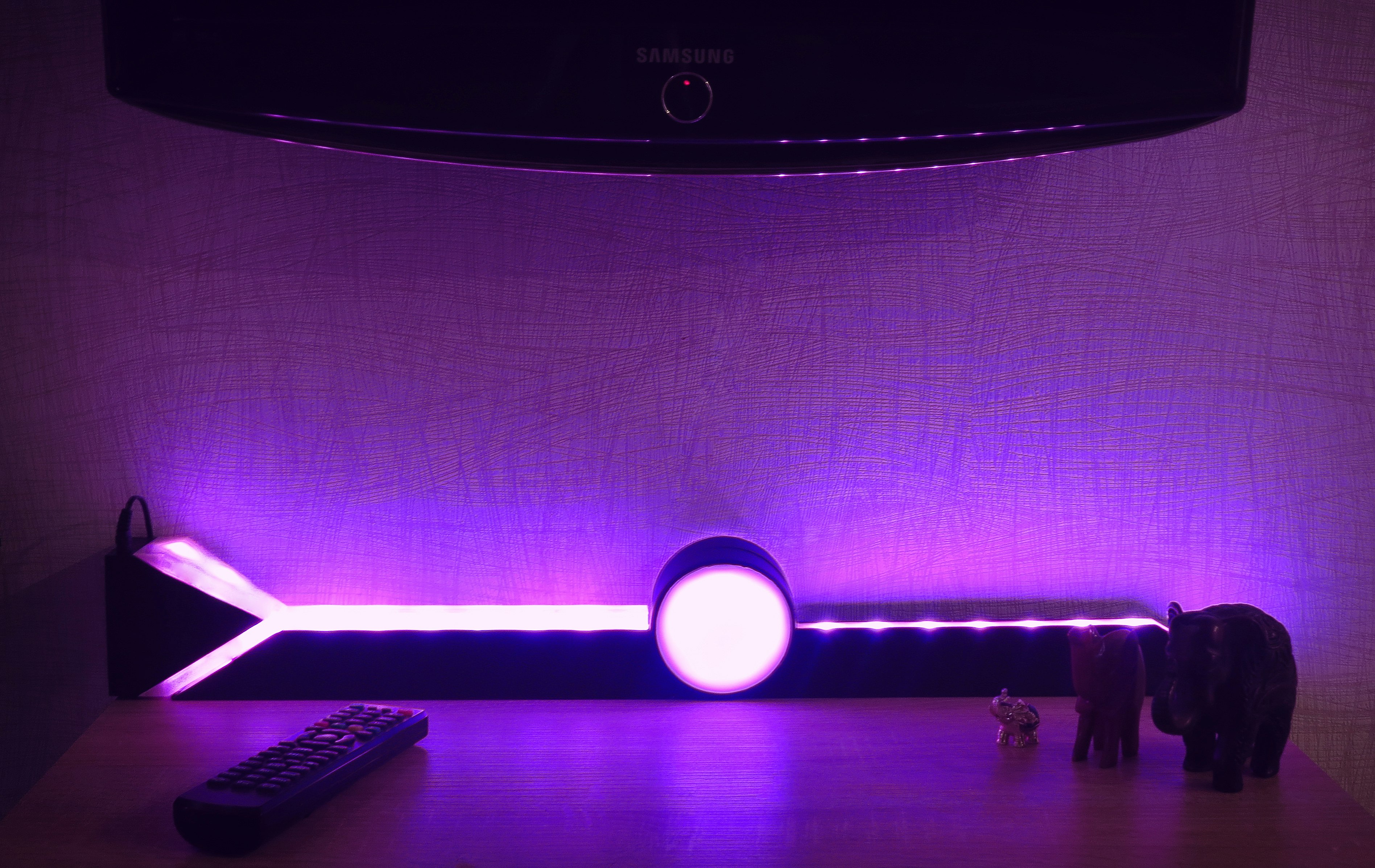 JADIL -Just Another Desk Incredible Lamp gallery image