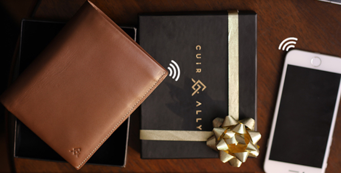 Voyager Smart-World's Most Functional Smart Wallet gallery image