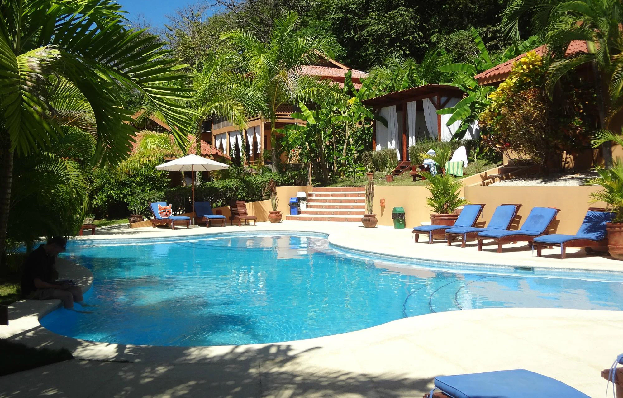 Travel with Makers Image