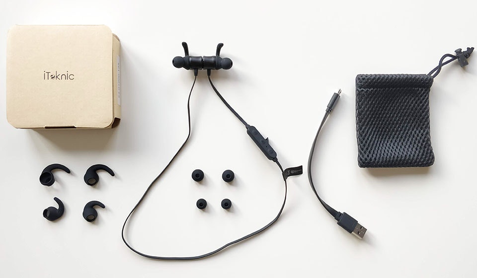  iTeknic BH001 Bluetooth Earphones