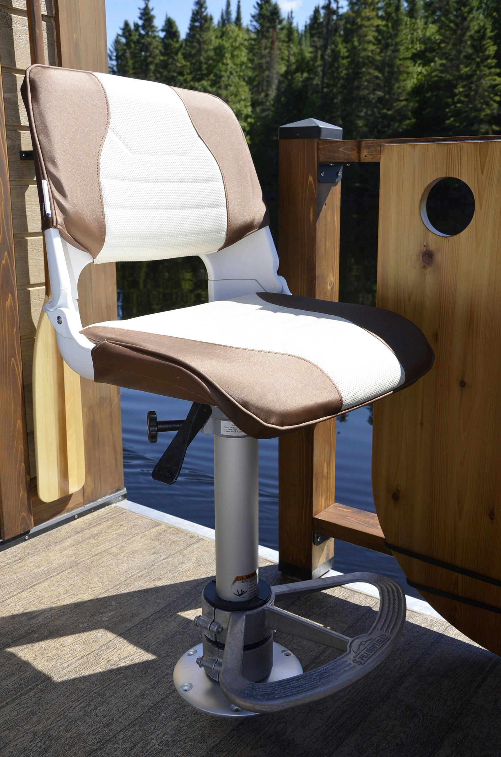 Le Koroc House Boat gallery image