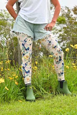 Protective Leg Sleeves for Gardening gallery image