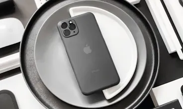 Worlds Thinnest iPhone 11 Cases gallery image