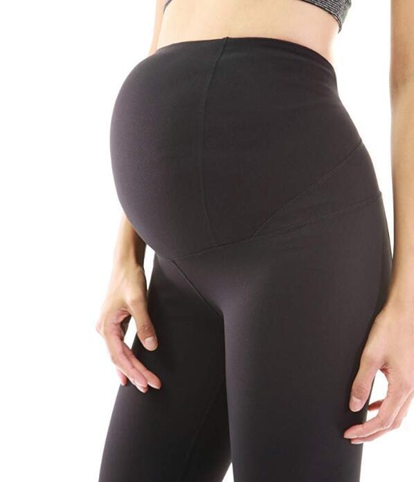 7/8 SEAMLESS MATERNITY YOGA PANTS gallery image