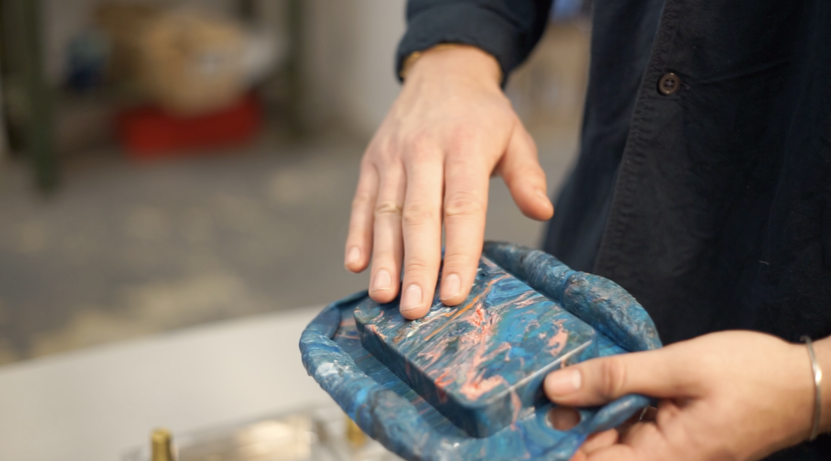 Consumer Tech Made From Waste ♻️ gallery image