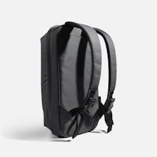 ODA - Hop: The modular bag system gallery image
