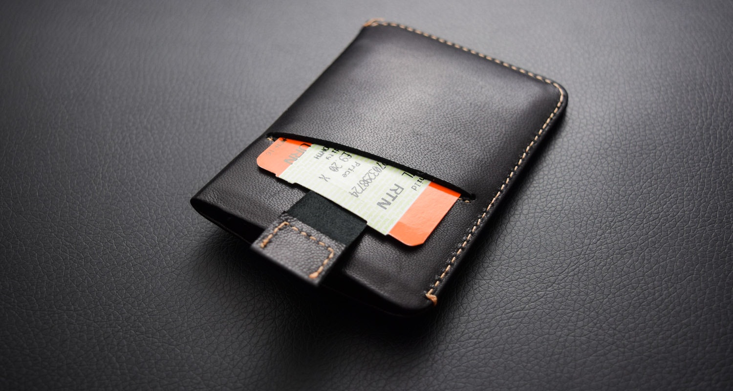 Simply Leather Card Sleeve gallery image