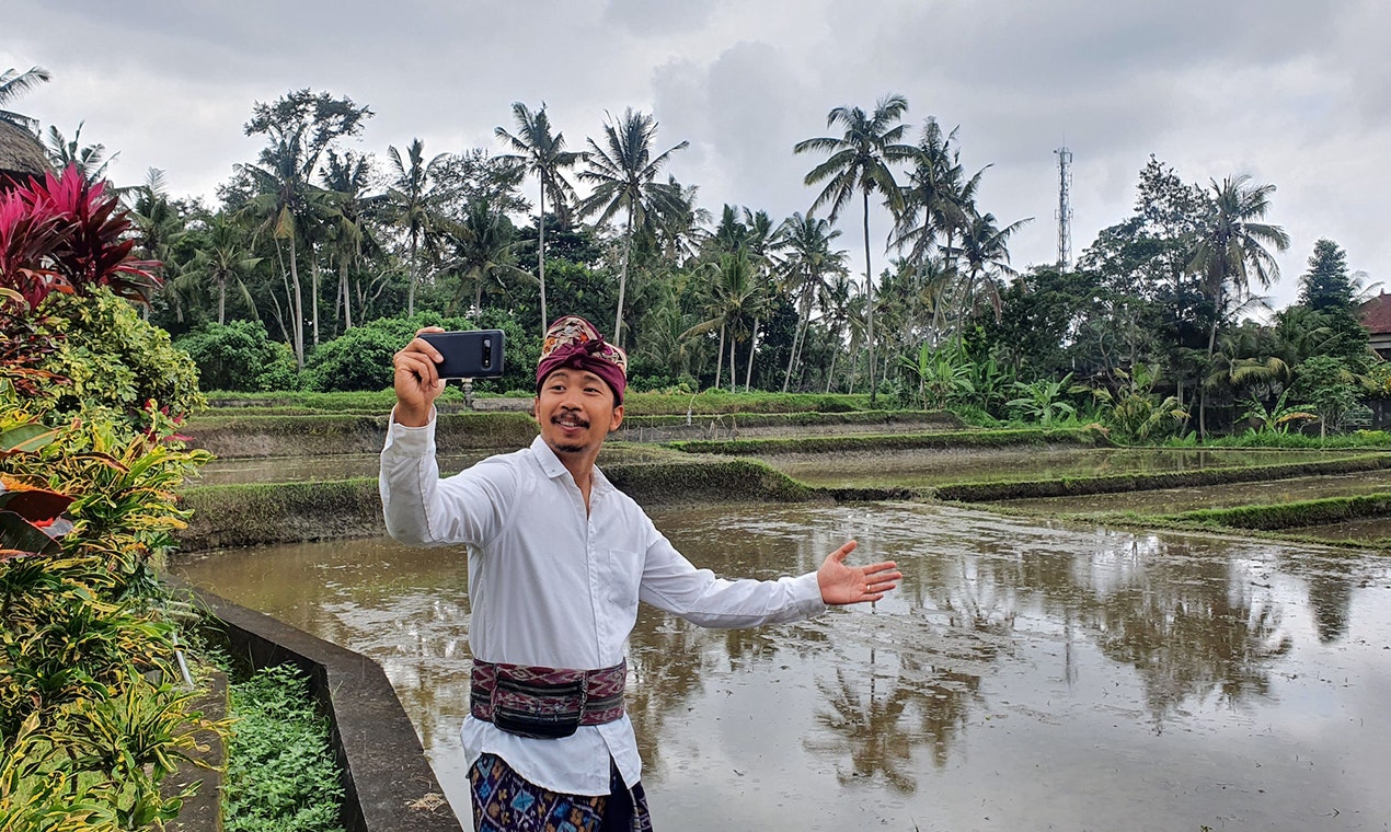 tenLocals gallery image