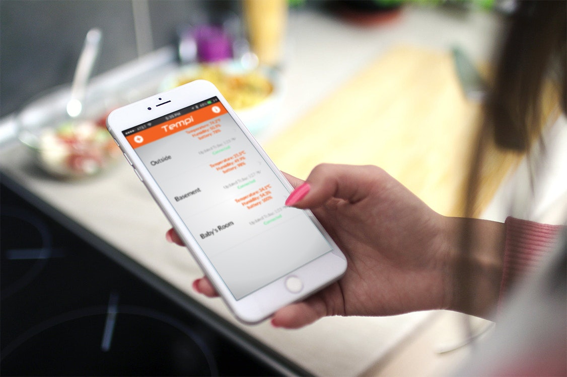 Tempi – A Bluetooth Indoor/Outdoor Thermometer with Humidity gallery image