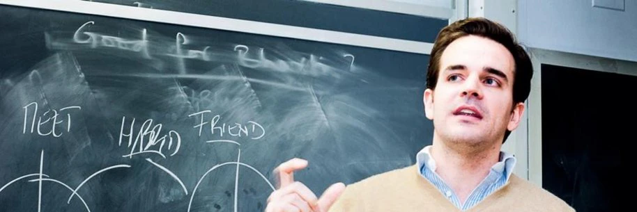 Alejandro Cremades cover