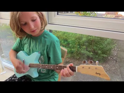 Loog Guitars