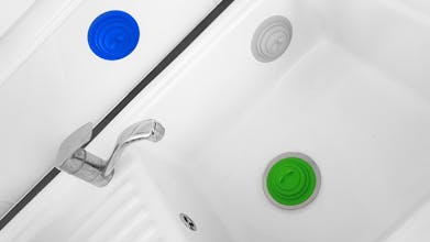 SMASH STOPPER: Universal Drain Stopper gallery image