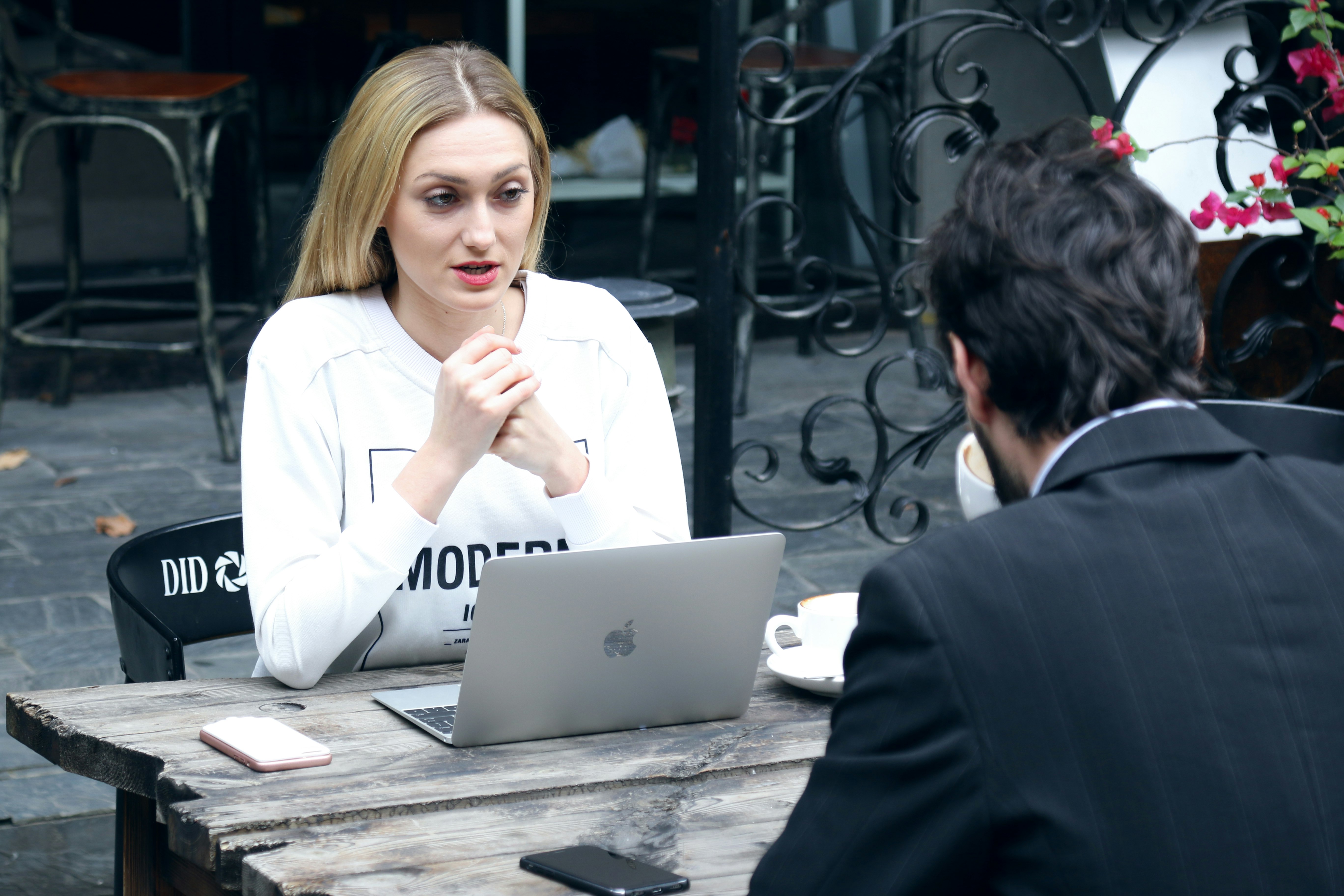 POP case gallery image