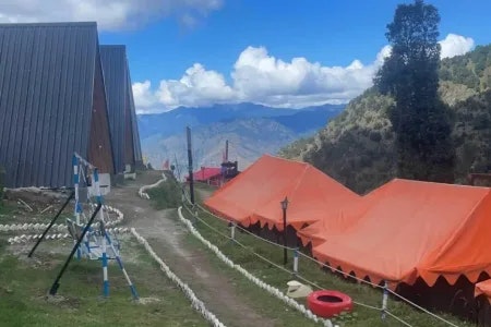 एक शिविर बुक करें - भारत में कहीं भी तुरंत कैंपिंग बुक करें मीडिया 3