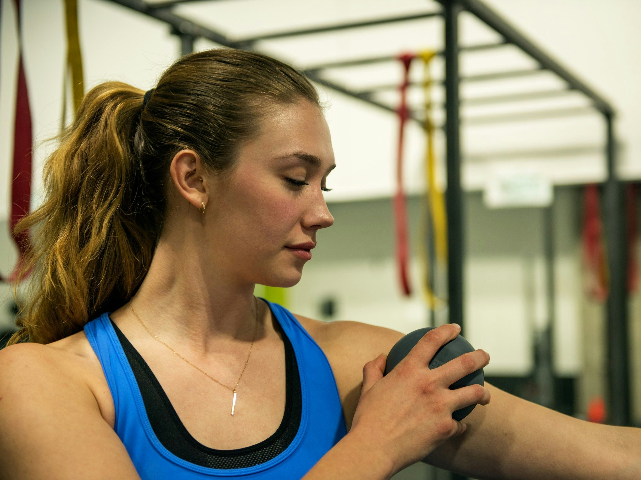 Stinger Cold Massage Roller gallery image