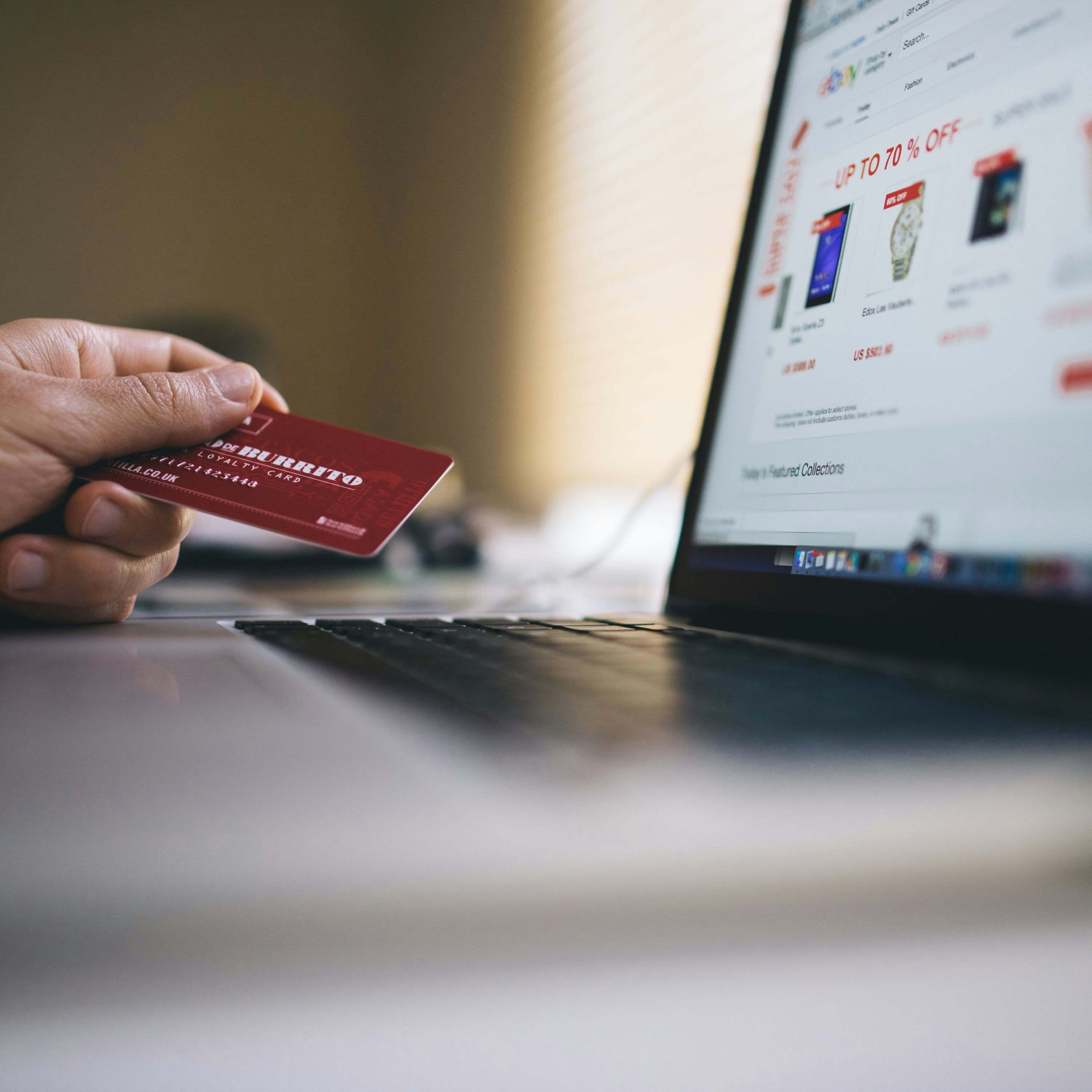 Servicios de cumplimiento de comercio electrónico media 7