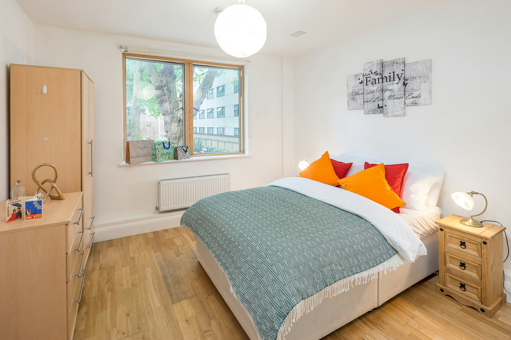 Oasis Living gallery image