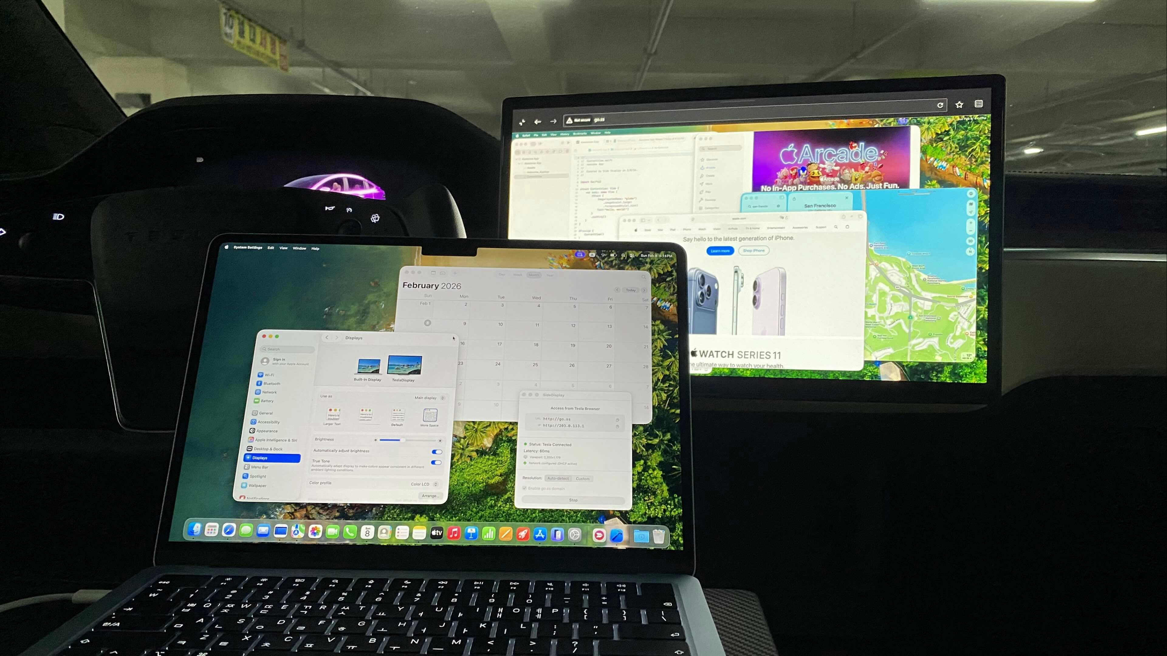 SideDisplay gallery image