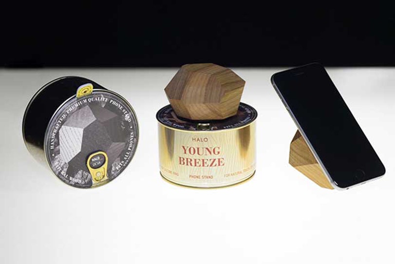 Halo Wireless Phone Stand gallery image