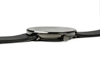 VEJRHØJ watches gallery image