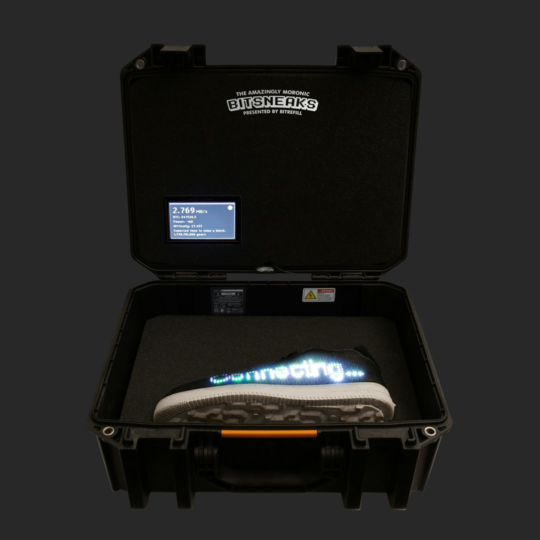 Bitsneaks gallery image