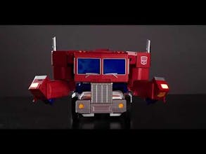 Robosen Robotics Optimus Prime gallery image