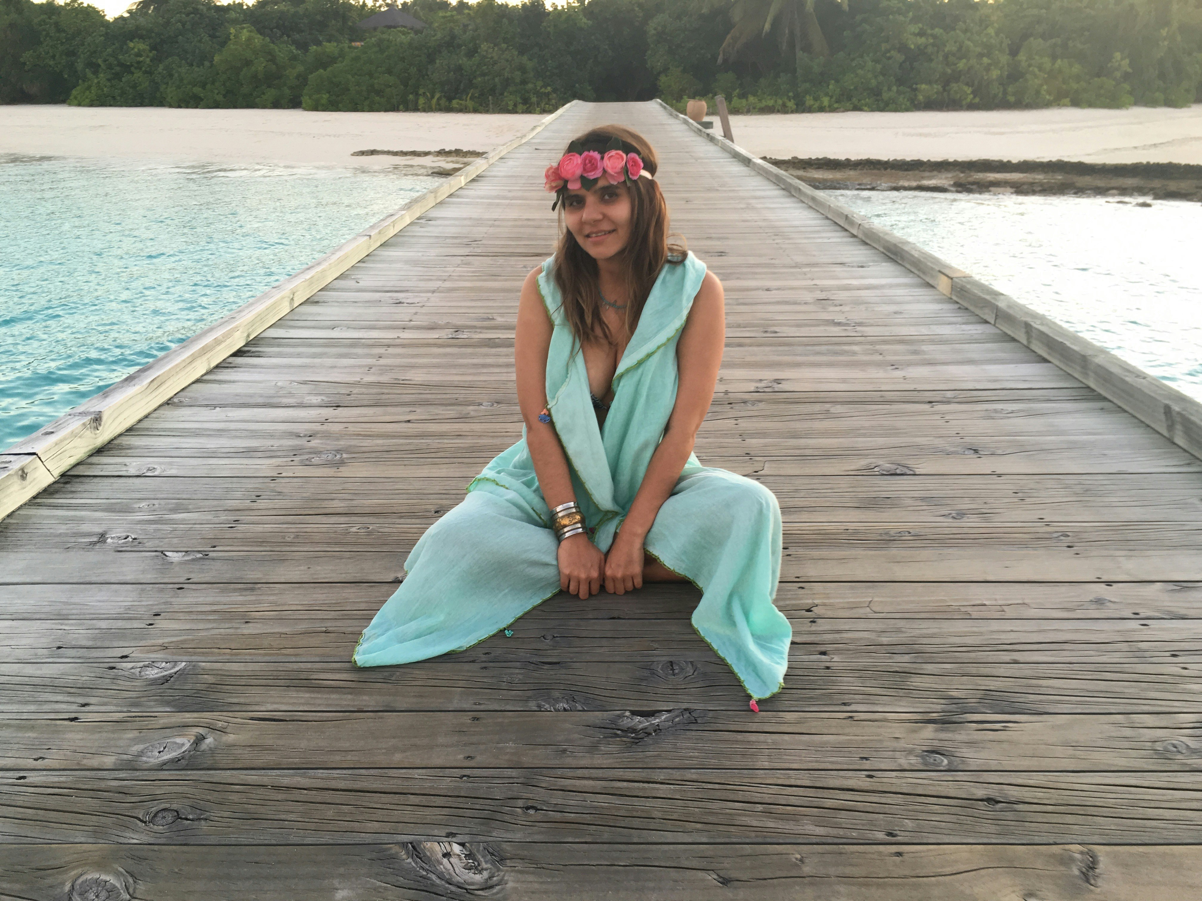 Alley Girl gallery image