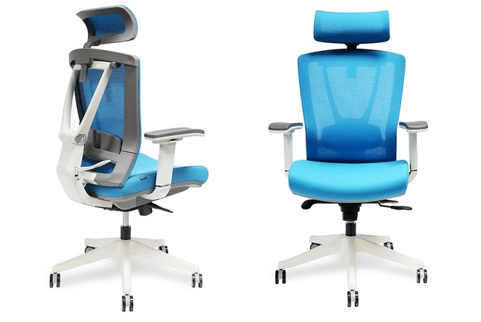 λ Chair by Autonomous