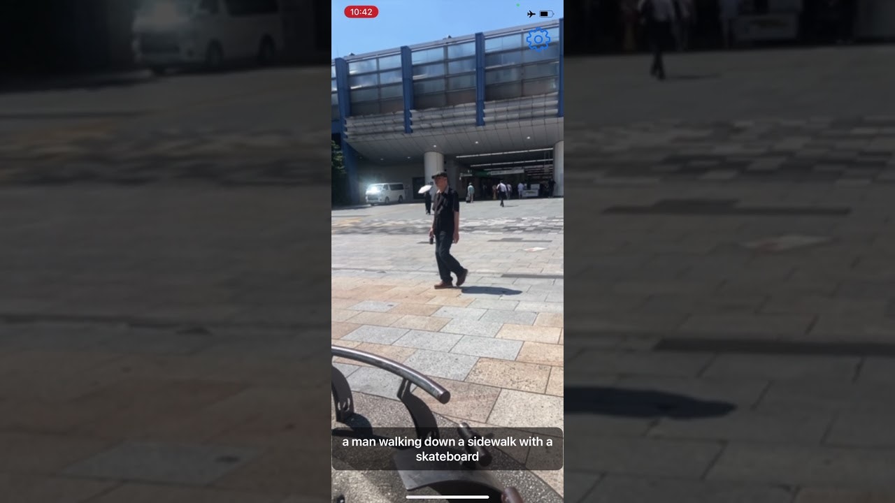 Talking Cam (On-Device AI, 13 Languages) gallery image