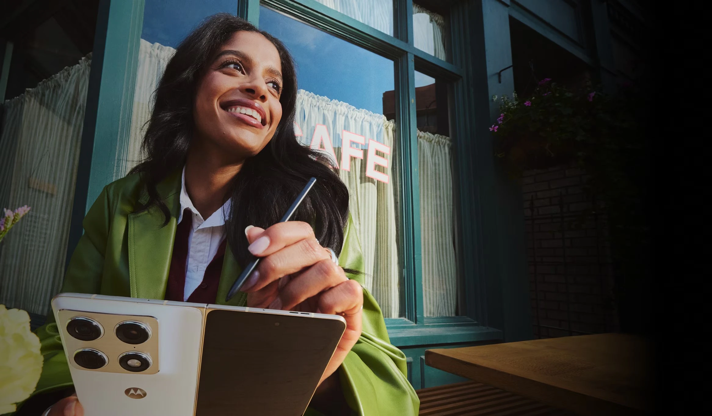 Motorola Razr Fold screenshot 1