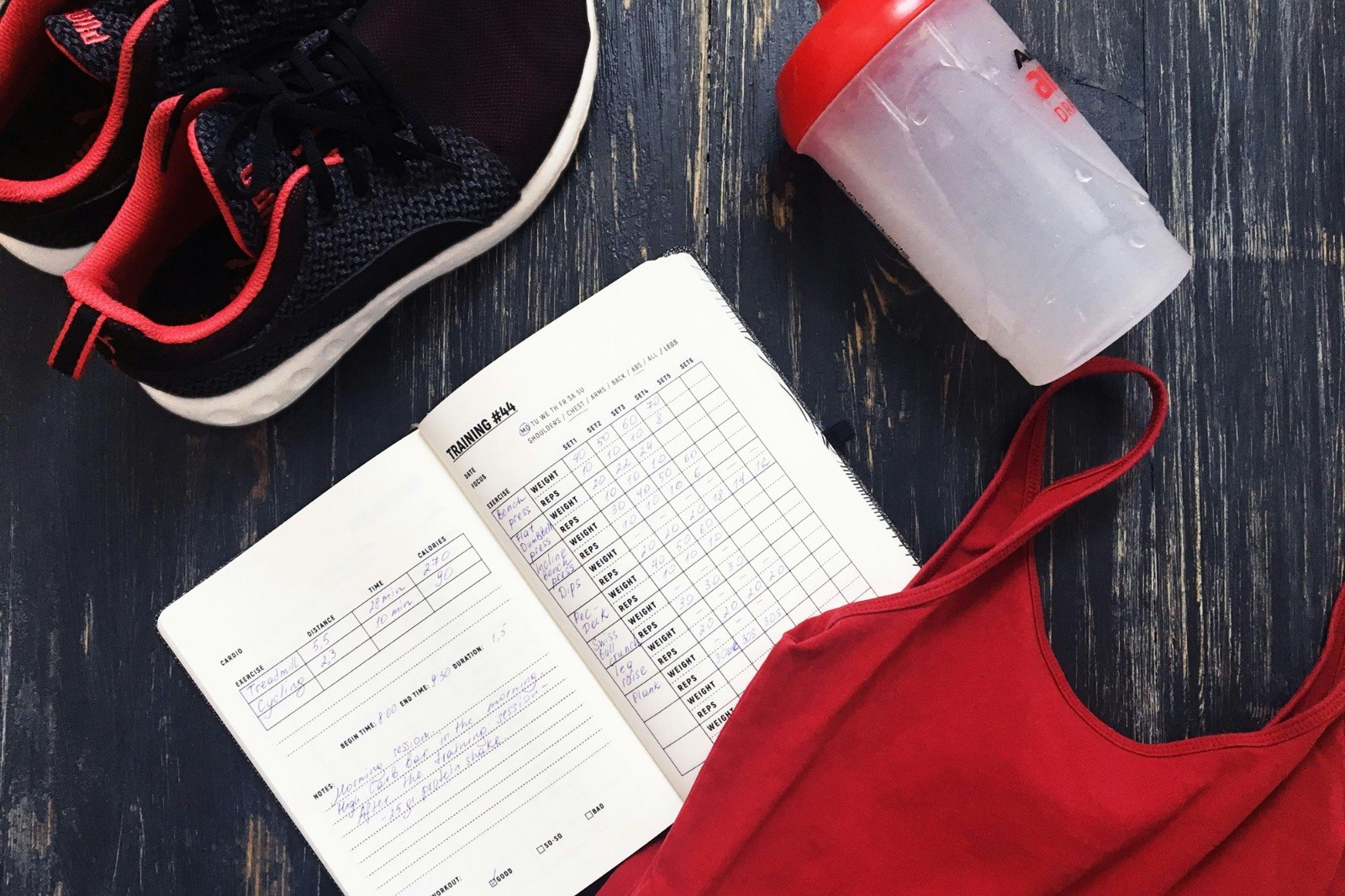 The fitness journal - track your workout success at the gym!