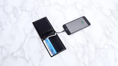 Solar and Battery Charging Wallet gallery image