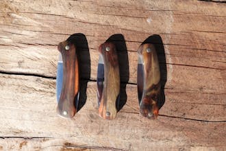 MOMO-THE FOLDING KNIFE WITH A BACK LOCK gallery image