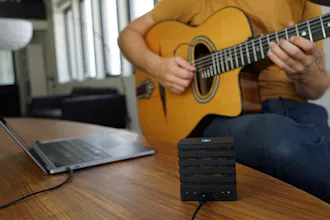 Mikme Silver Wireless Recording Microphone gallery image