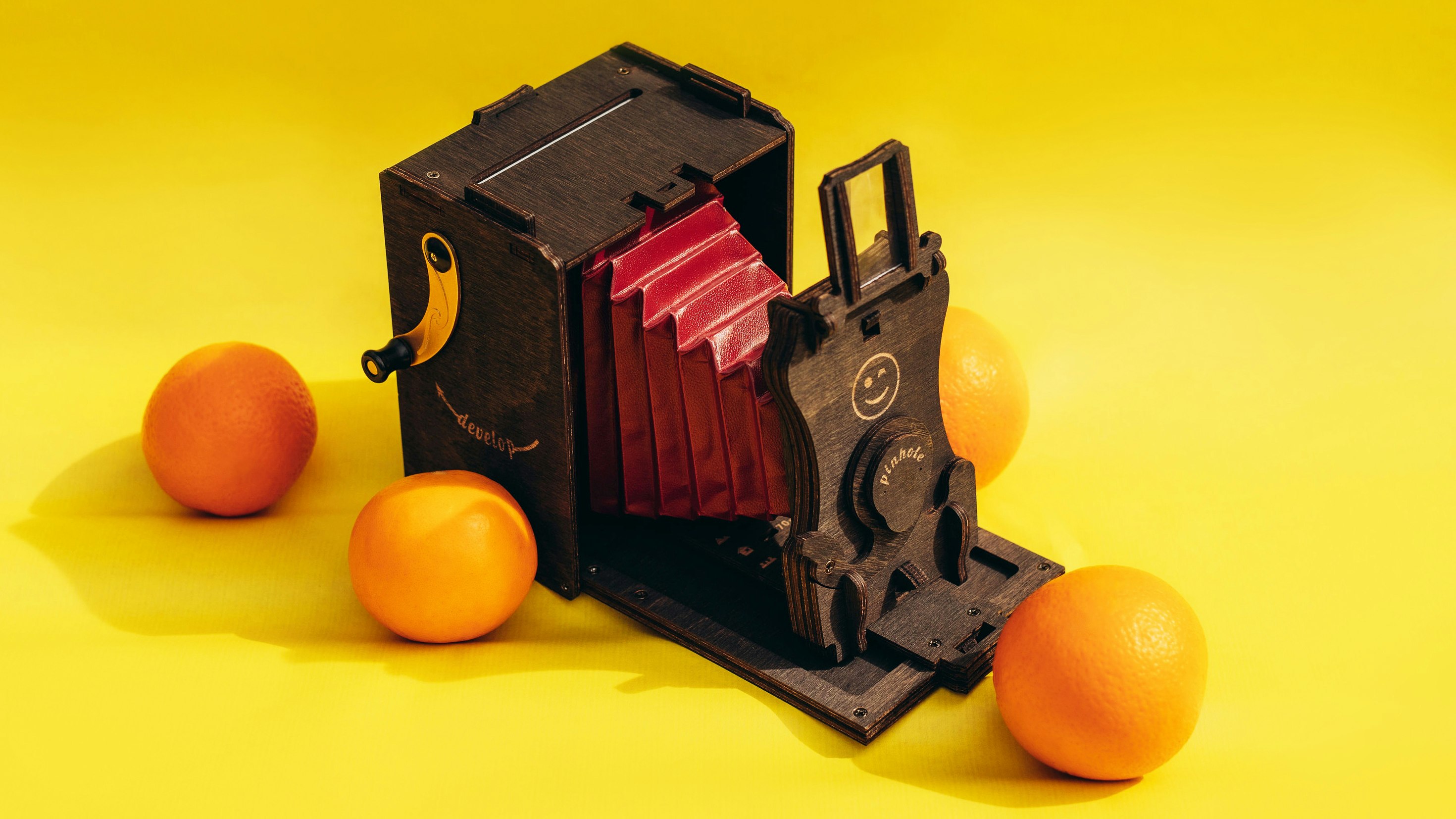 JollyLook Pinhole Square