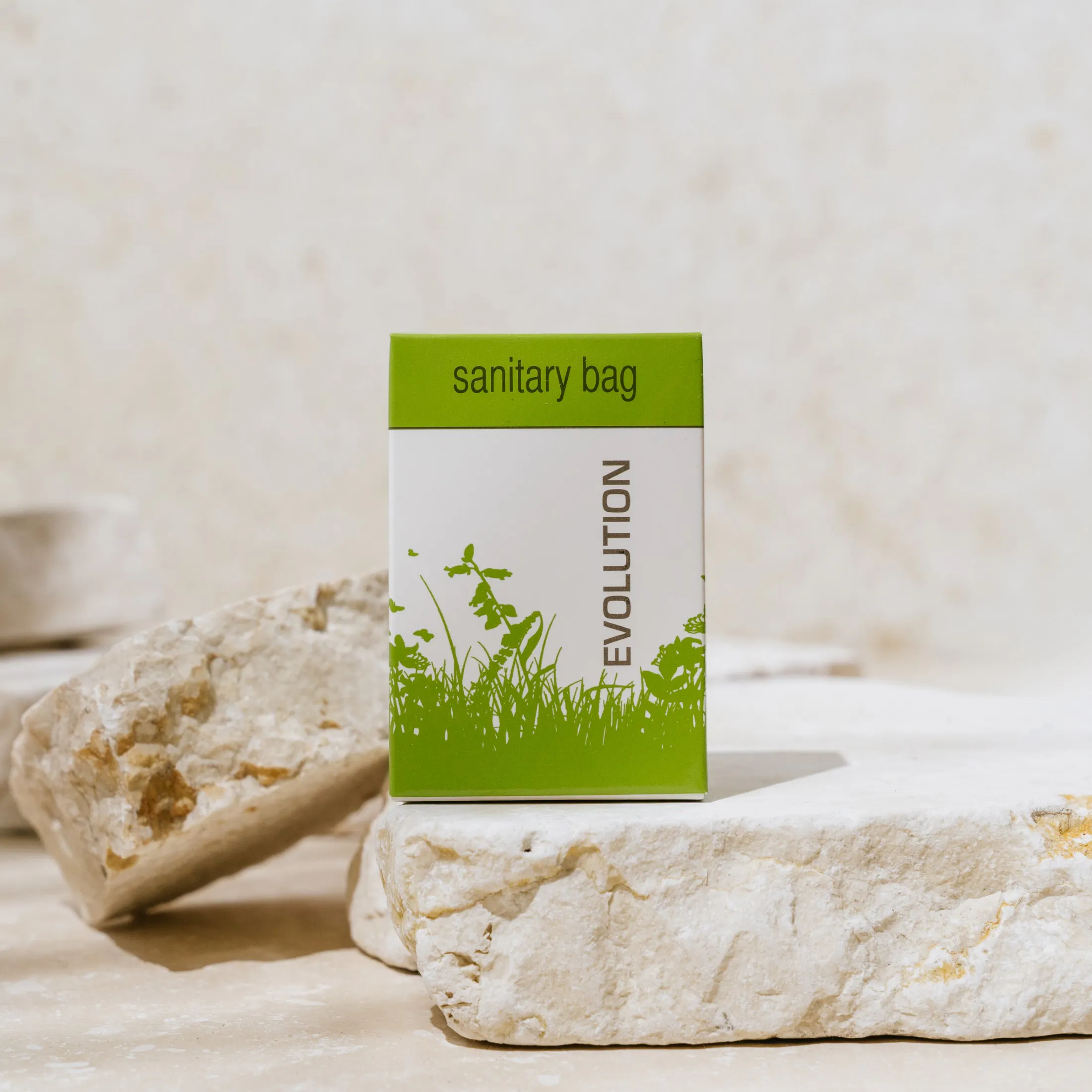 EVOLUTION Sanitary Bag Boxed gallery image