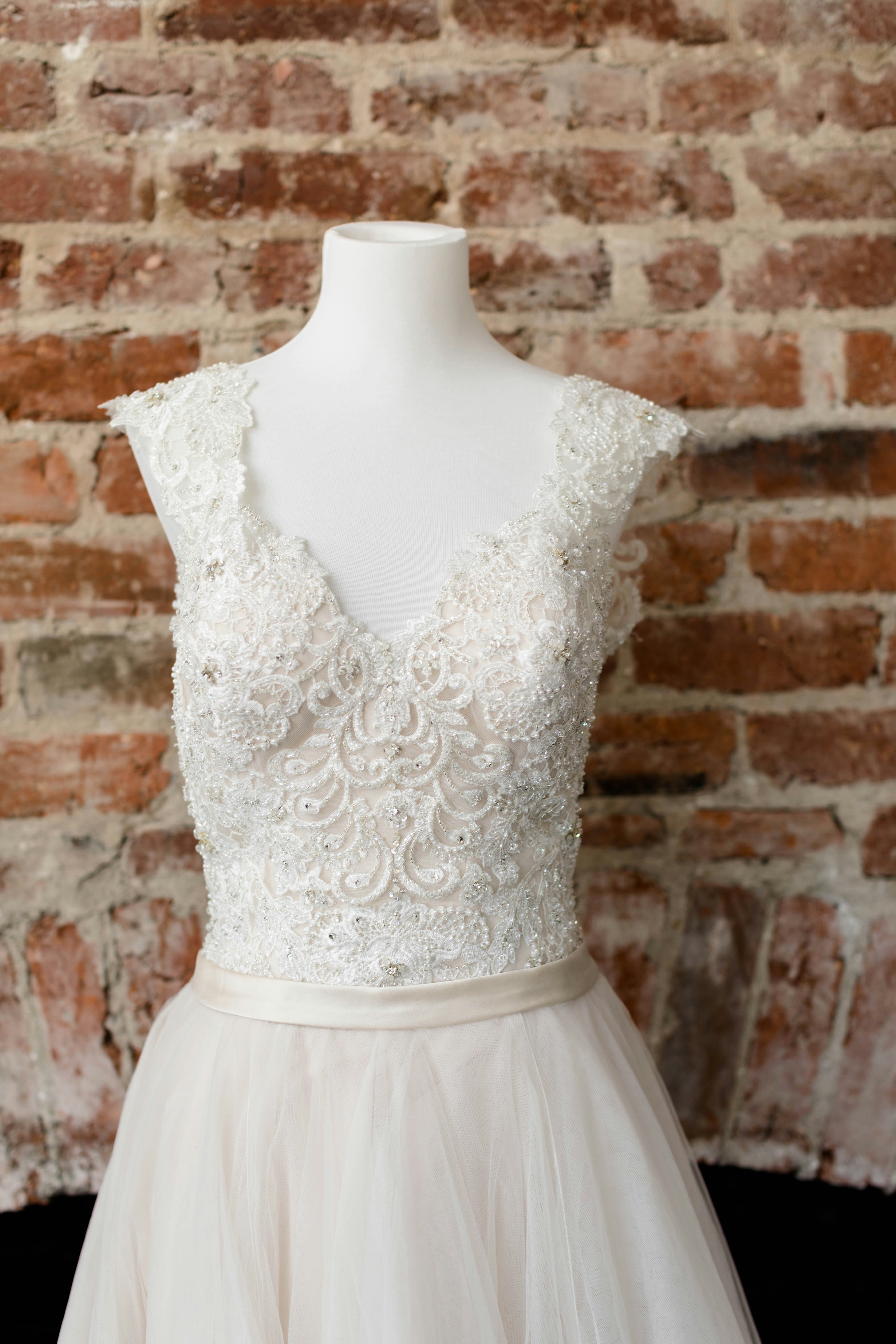 Grace + Ivory gallery image