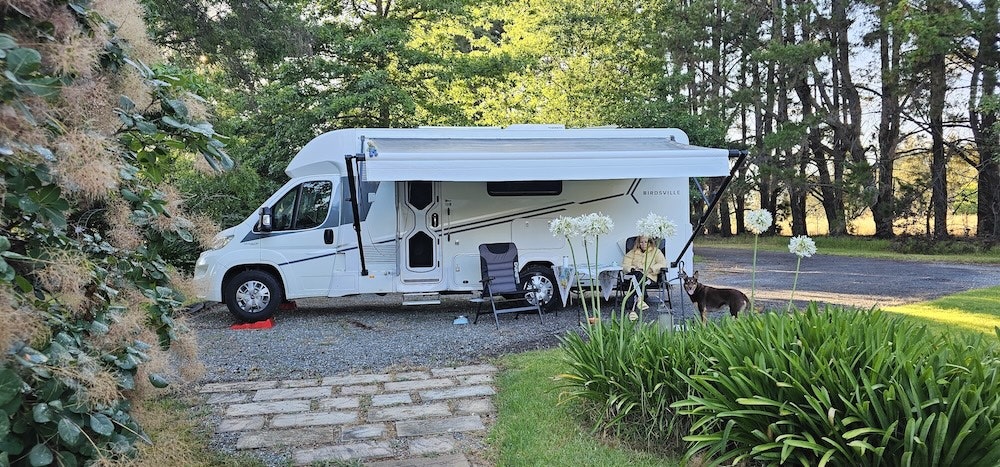 OzLevel Motorhome & Caravan gallery image