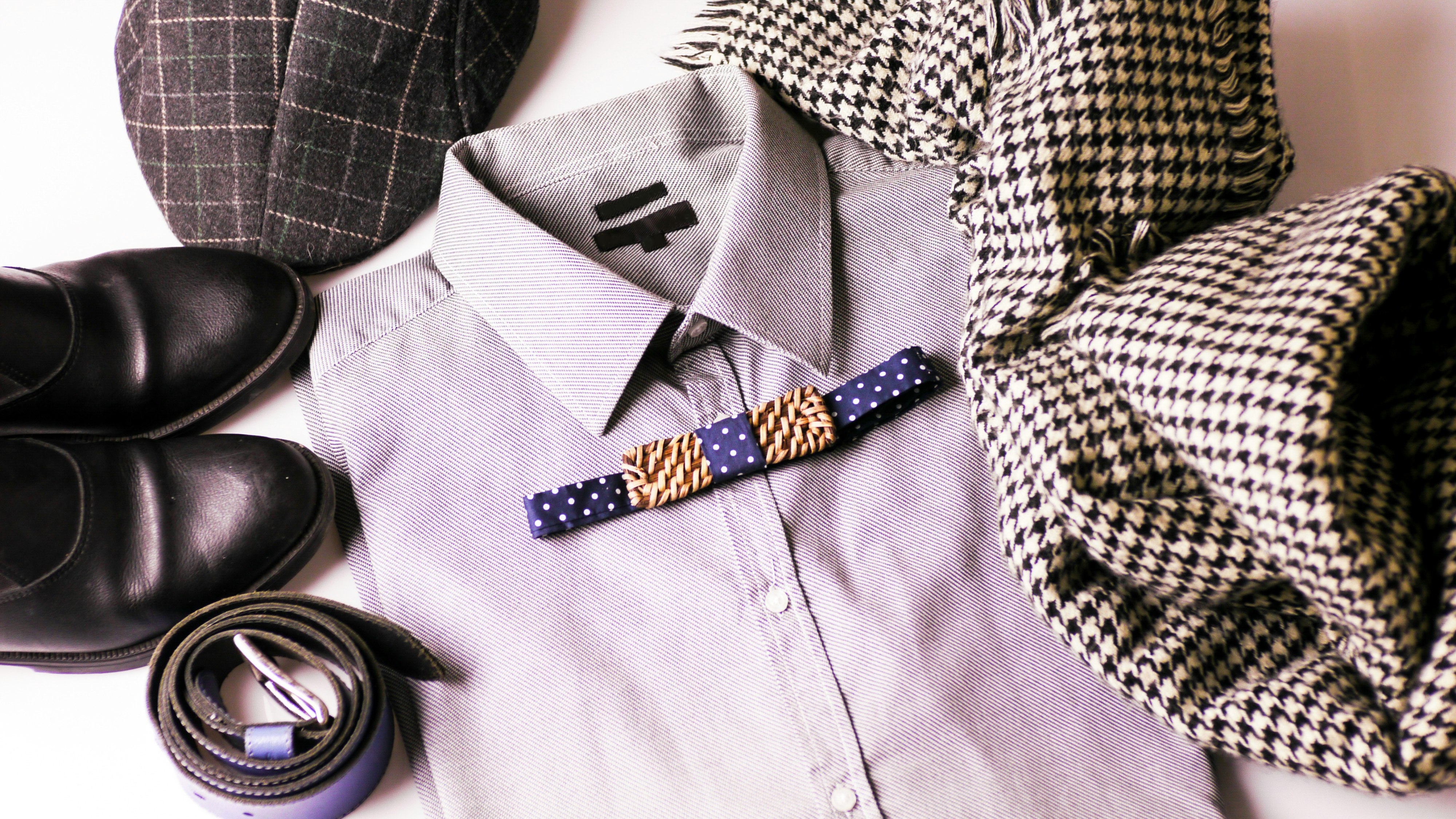 The Rattan Bow Tie gallery image