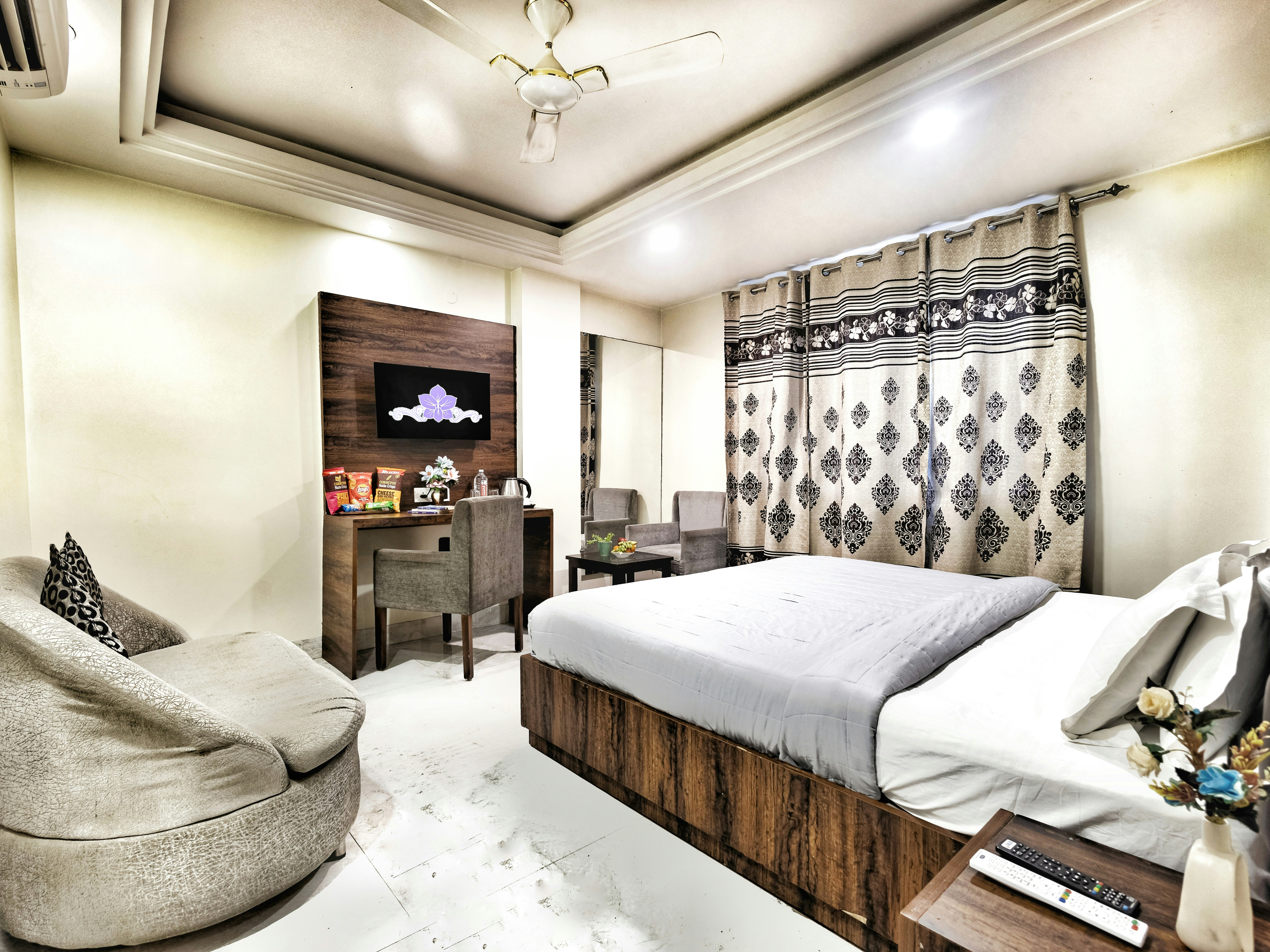 Hotel near Delhi Airport gallery image