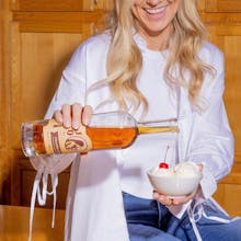 JoJo Cookie Dough Whiskey gallery image