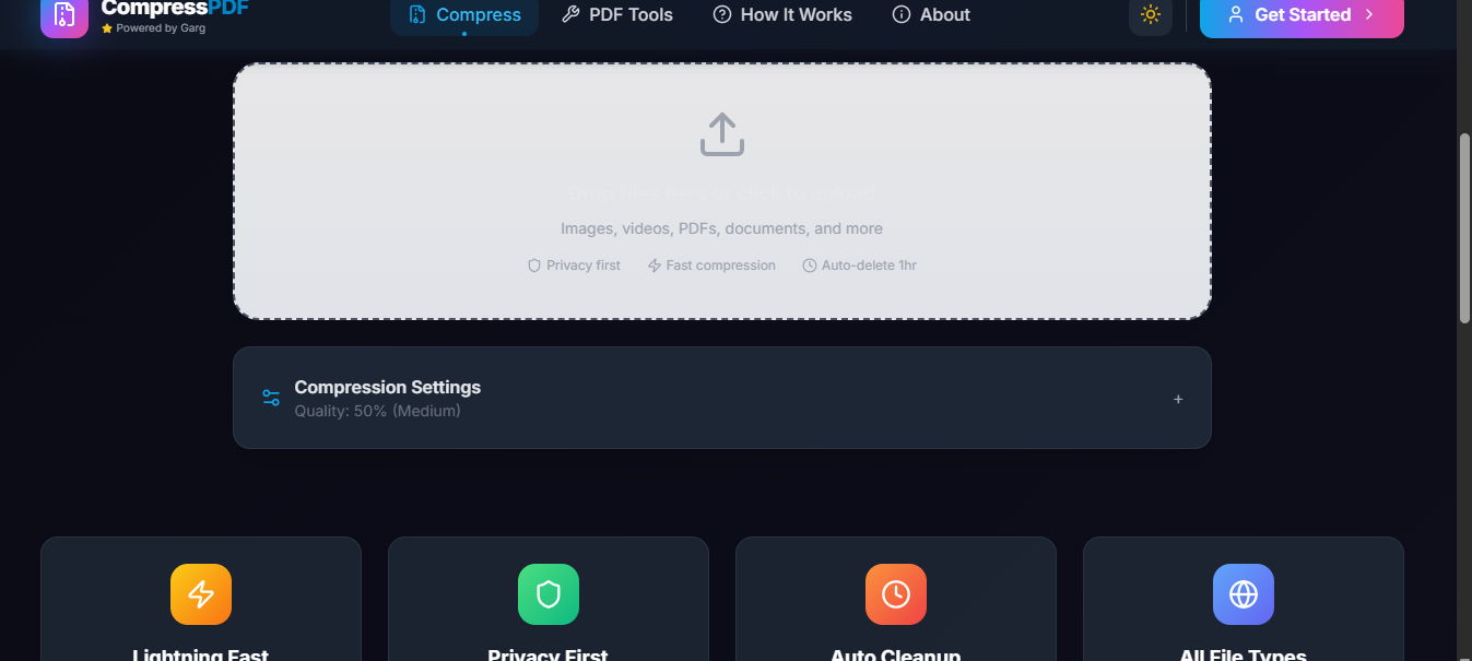 CompressPDF - Main product screenshot demonstrating key features and user interface