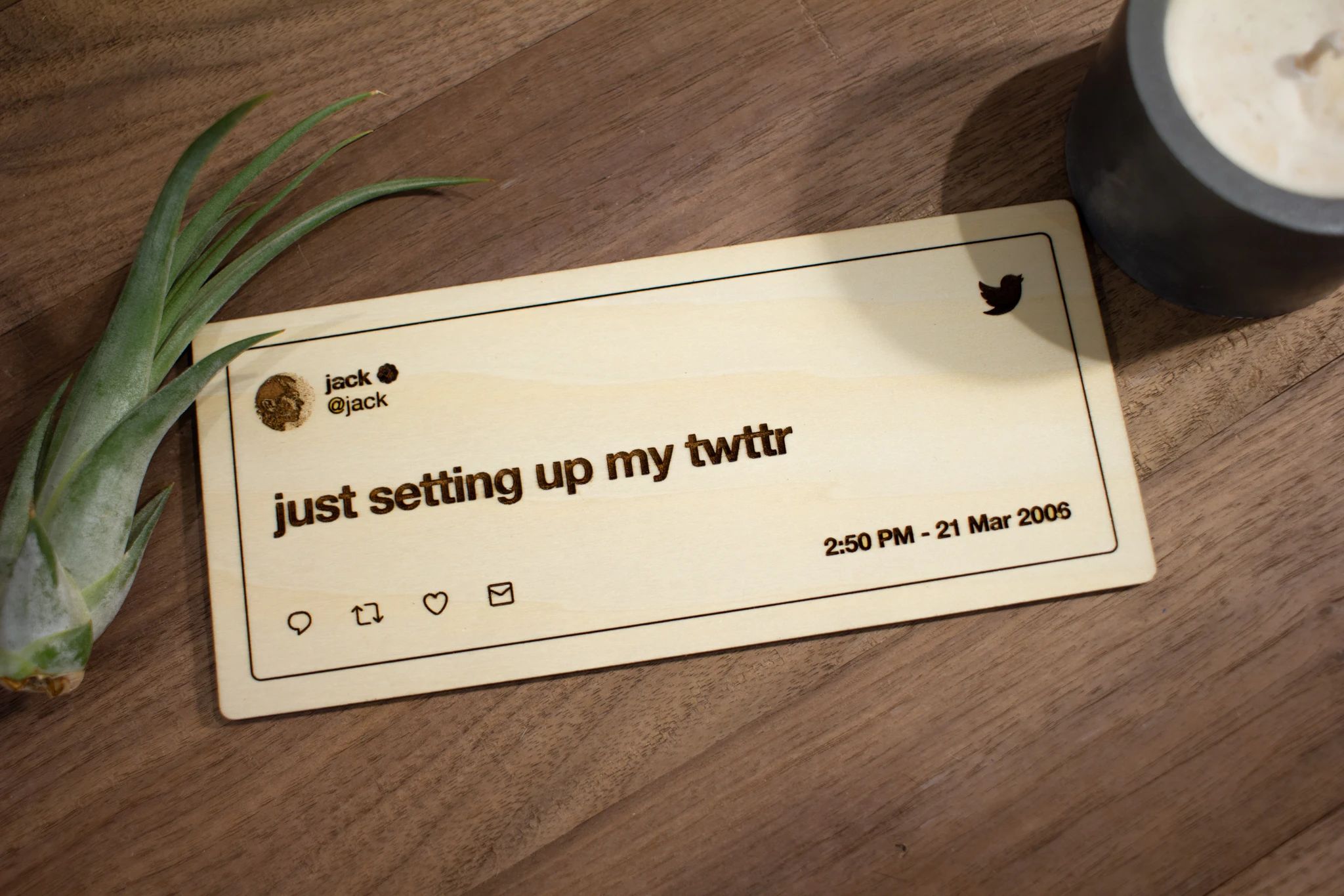 Laser Tweets Image