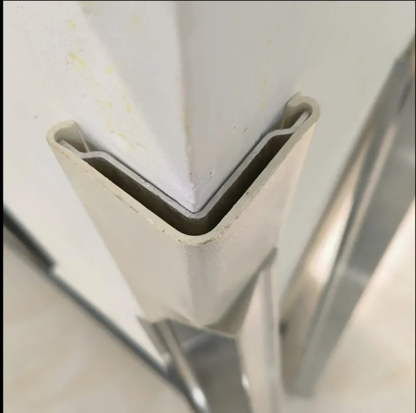 Plascity screenshot 7