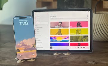 Floaty Stand gallery image