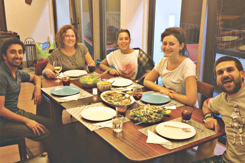 Cohubiting gallery image