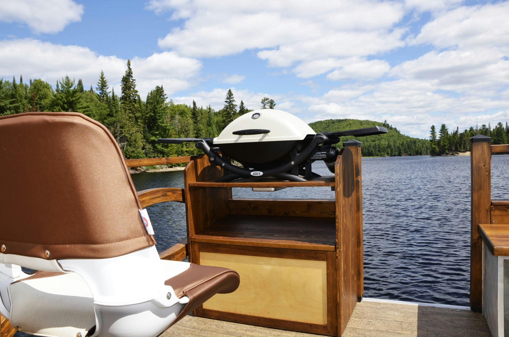 Le Koroc House Boat gallery image